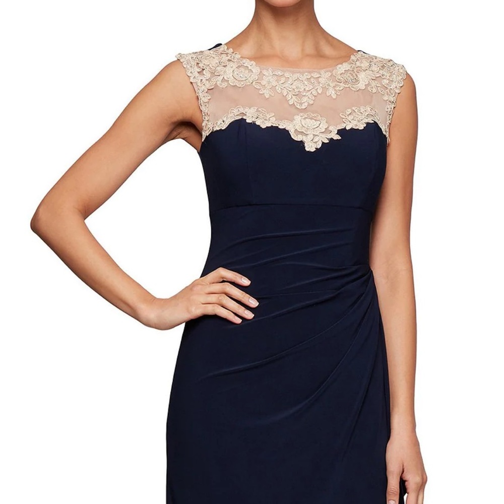 Alex evenings woman plus size dress 14W navy blue gown ruched long gown